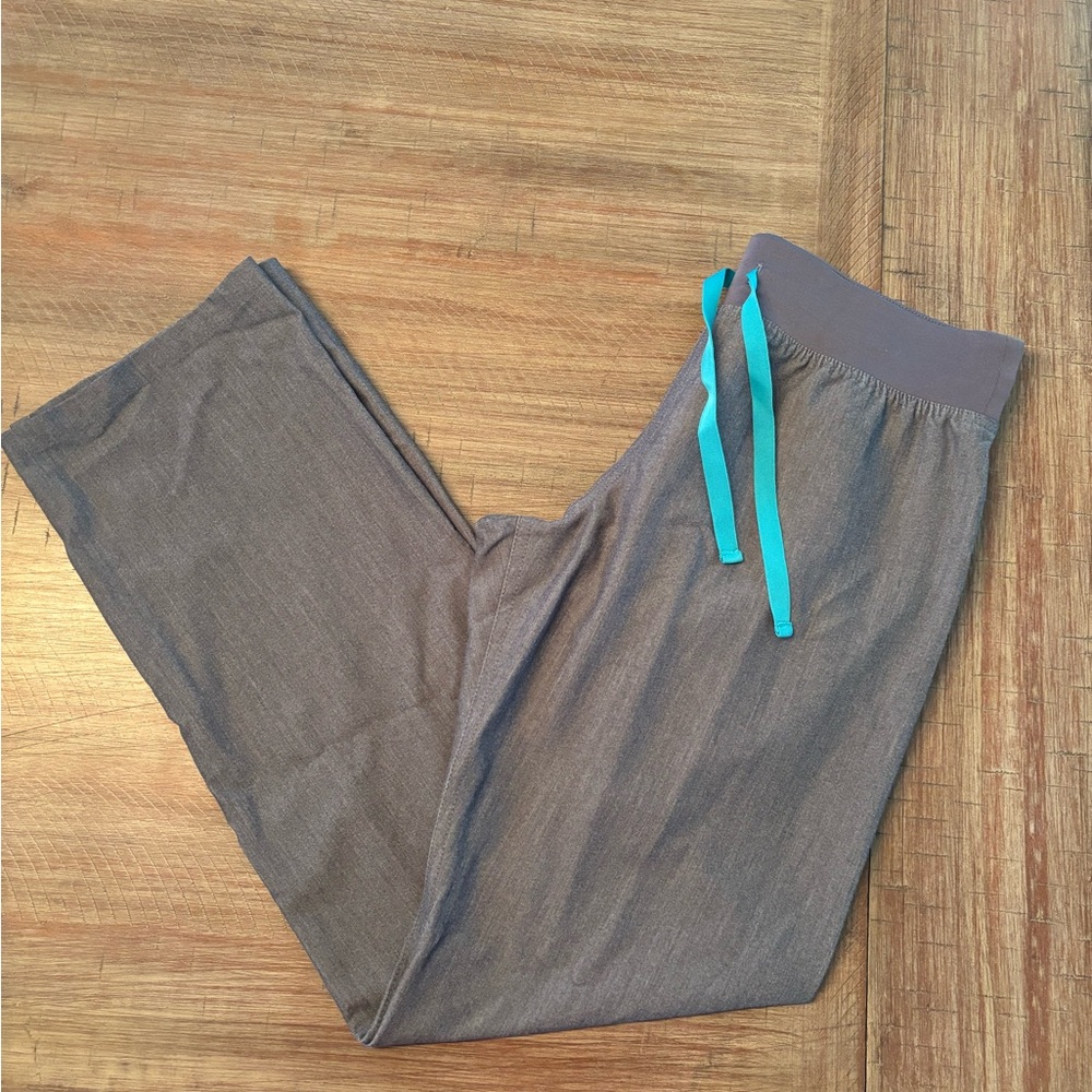 Graphite Figs Scrub Pants XS
